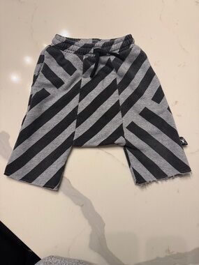 nununu Black & Gray Diagonal Stripe Drawstring Shorts